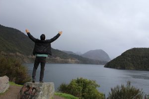 肩が上がらない